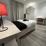 Large 4Br With 4En-Suite Bath Rooms Family House In Canary Wharf